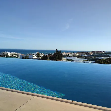 Delicia Villa