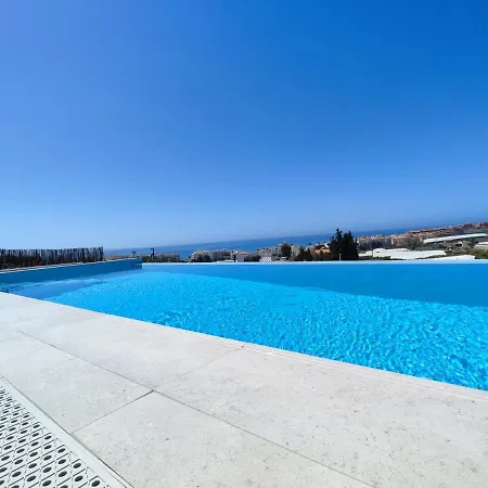 Delicia Villa *